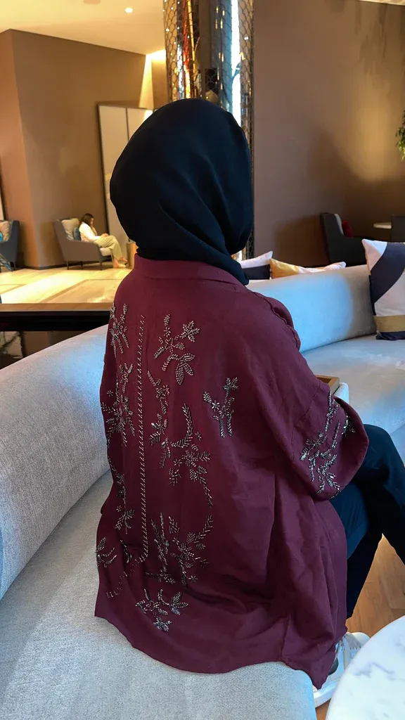 Sandy İşlemeli̇ Bordo Ki̇mono